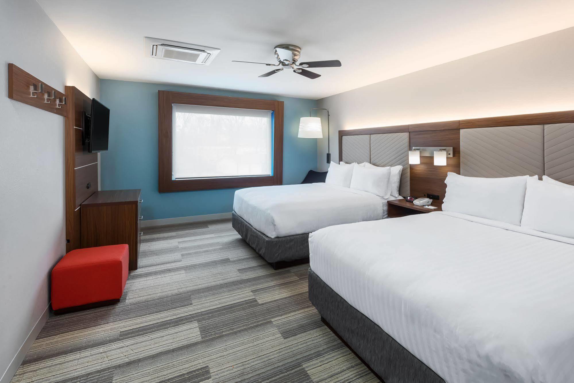 Holiday Inn Express & Suites West Plains Southwest By Ihg Dış mekan fotoğraf